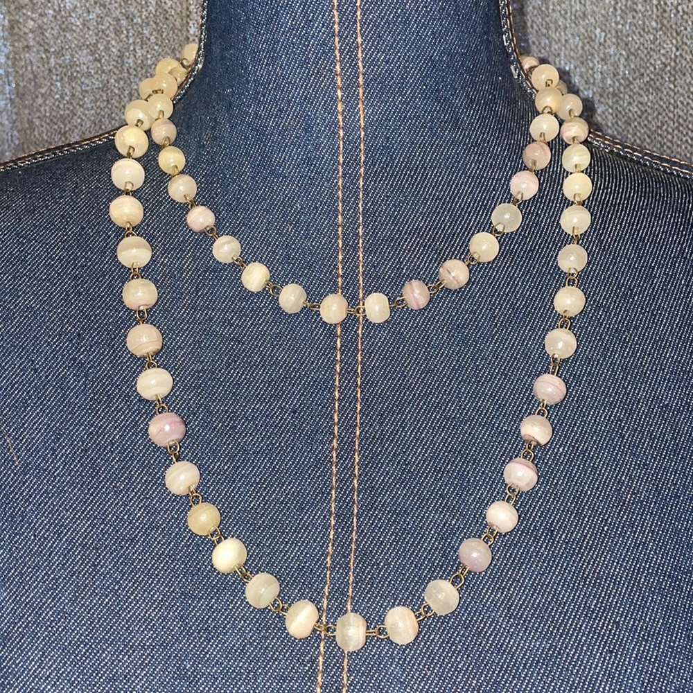🎄 Vintage jade bead necklace
